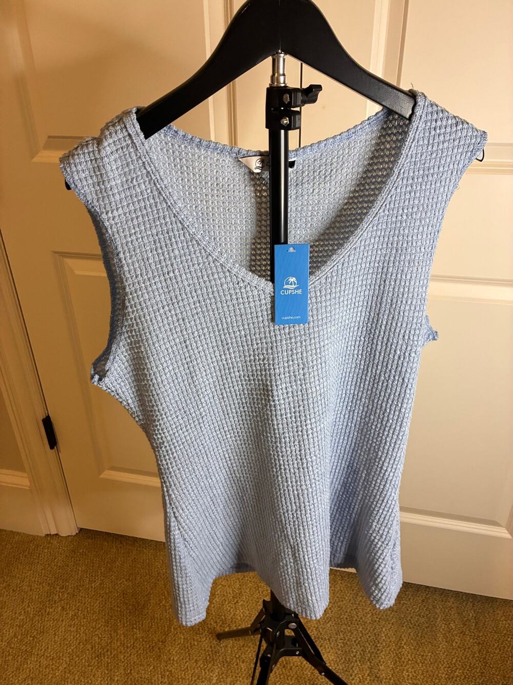 CUPSHE Blue Waffle Knit V Neck Sleeveless Sweater Vest Top NWT Beach Coastal L